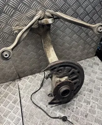 Audi A6 S6 C5 4B Front wheel hub spindle knuckle 