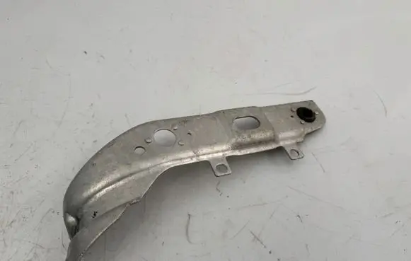 BMW 8 G16 Radiator support slam panel bracket 7357222 51647357222