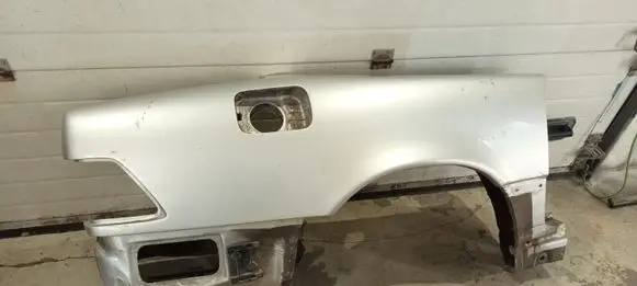 Mercedes-Benz SL R129 Rear arch 1296301421 1296300421 A1296301421