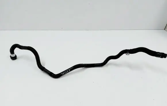 Tesla Model Y Engine coolant pipe/hose 1647666-00-E