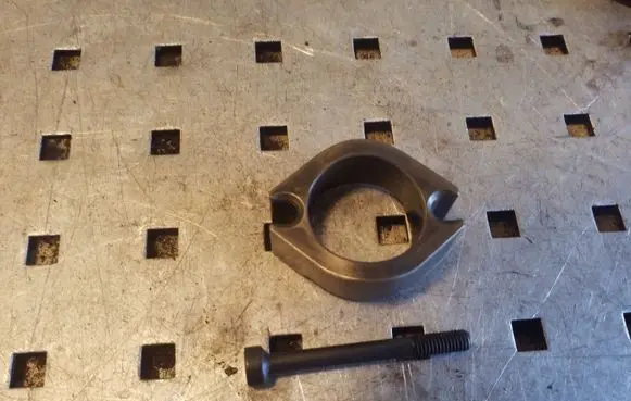 Fuel Injector clamp holder