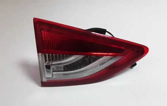 Ford Kuga II Tailgate rear/tail lights 90021833