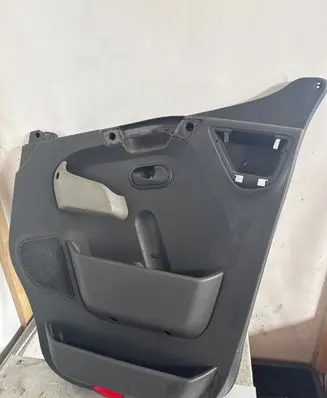 Renault Master III Front door card panel trim 8200729417 8200729410
