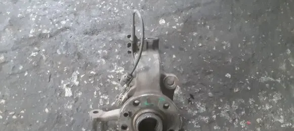 Ford Galaxy Front wheel hub