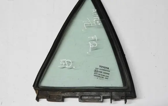 Toyota Auris 150 Sliding door window/glass 43R00048nr7LT