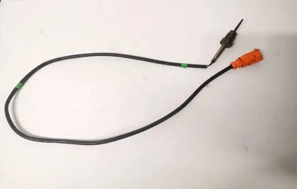 Skoda Octavia Mk2 (1Z) Exhaust gas temperature sensor 03l906088bj