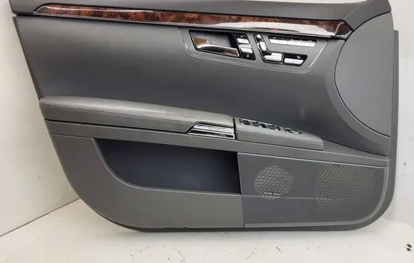 Mercedes-Benz S AMG W221 Front door card panel trim A2217270148