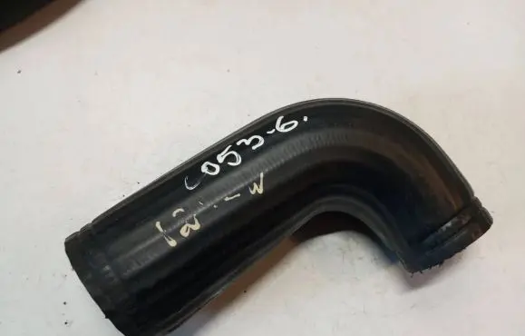 Volvo V70 Intercooler hose/pipe 08699419