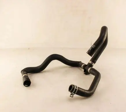 Ford Kuga II Engine coolant pipe/hose LX618B550HPD