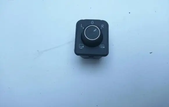 Volkswagen T-Roc Electric window control switch 3G0959565C I5624