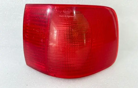 Audi A6 S6 C4 4A Rear/tail lights 4A5945096B 68256 0163266