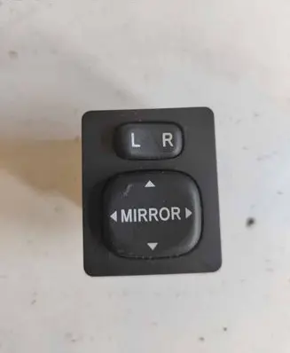 Toyota Corolla Verso AR10 Wing mirror switch 769746D