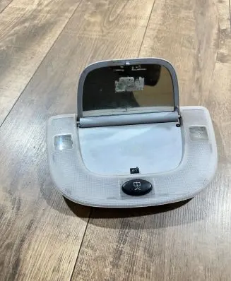 Mercedes-Benz S W220 Front seat light A2208200301