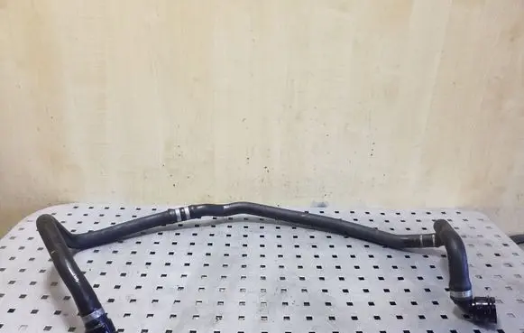 BMW X3 F25 Engine coolant pipe/hose 9221117