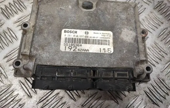 Fiat Stilo Engine control unit/module 0281010337