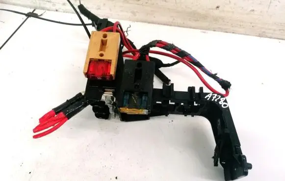 Audi A4 S4 B6 8E 8H Fuse box set 8E0937503B