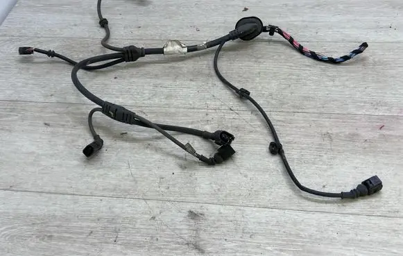 Porsche Macan (95B) Rear ABS sensor wiring 95B972253G