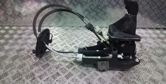 Opel Astra K Gear selector 