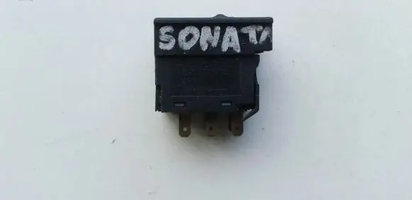 Hyundai Sonata Headlight level height control switch
