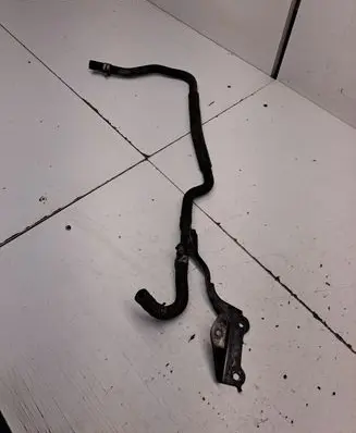Toyota Avensis T270 Engine coolant pipe/hose 922592