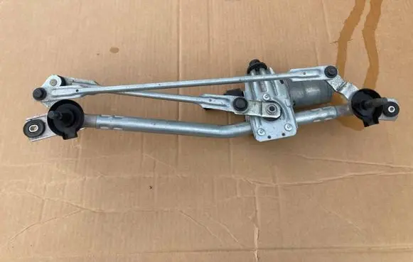 KIA Niro Front wiper linkage and motor 98100-AT000 0198230099