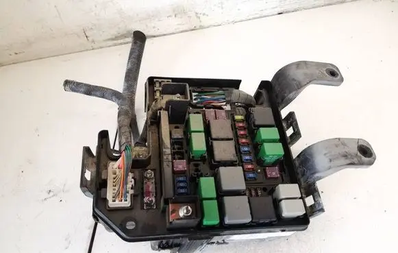 KIA Sorento Fuse box set 912222p044 b91755t