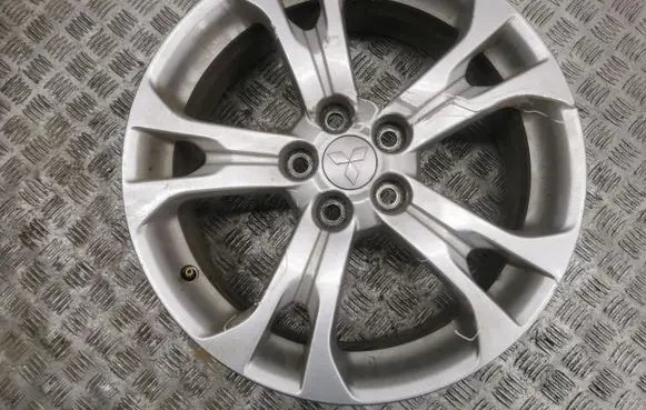 Mitsubishi Outlander R18 alloy rim 4250C201