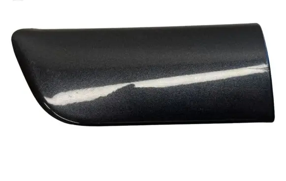 Rear fender molding trim