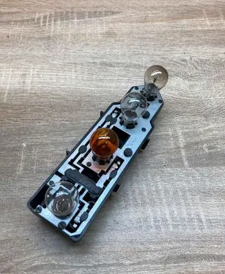 Mercedes-Benz C W202 Tail light bulb cover holder 146531 14553200 WITHPLUG