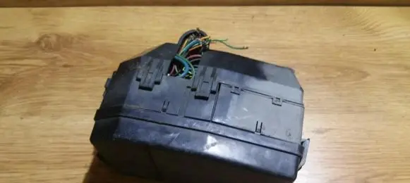 Ford Mondeo Mk III Fuse box set