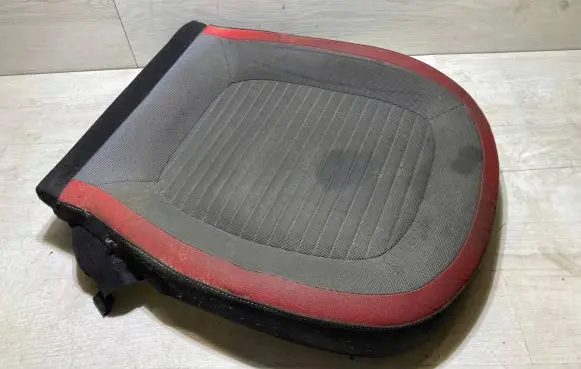 Renault Twingo III Seat trim A4539100805