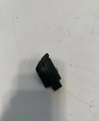 BMW 5 F10 F11 Hazard light switch 9161896 6131