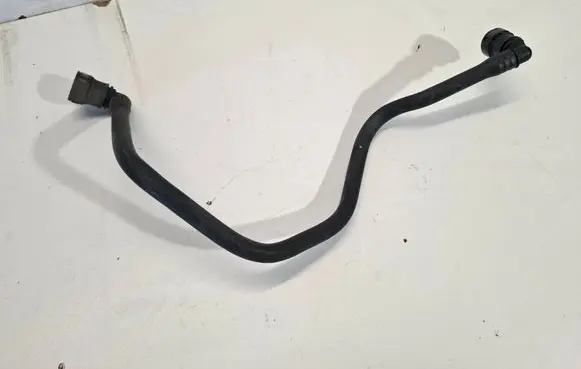 Volvo V60 Engine coolant pipe/hose 31293991