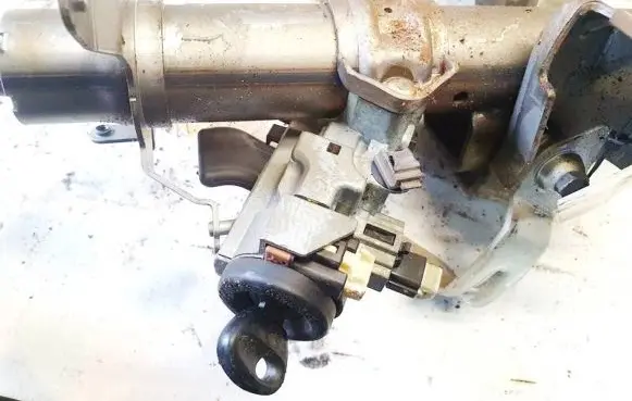 Mazda Premacy Ignition lock