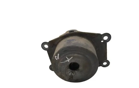 Opel Astra H Engine mount bracket 