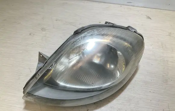 Opel Vivaro Headlight/headlamp 91165721
