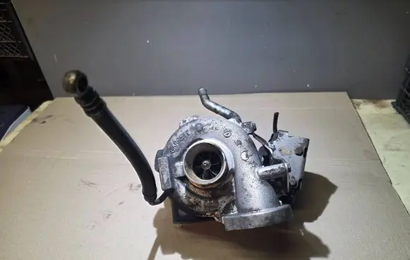BMW 5 E60 E61 Turbo 750080 7791709E 7500801