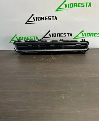 Dash center air vent grill