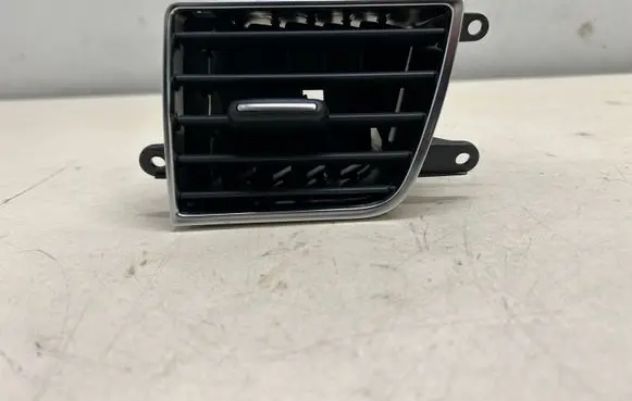Dash center air vent grill