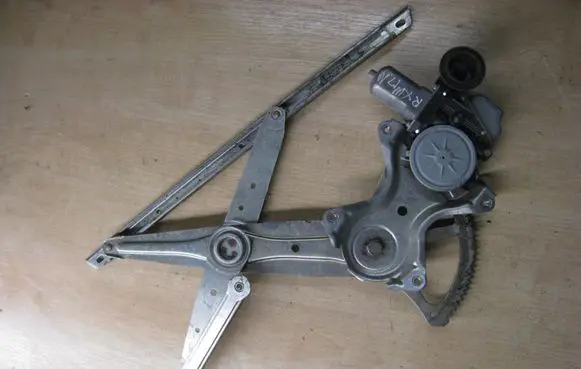 Lexus RX 450H Front door window regulator with motor 8572048100 6980248060