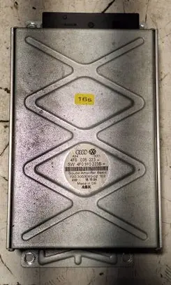 Audi A6 S6 C6 4F Sound amplifier 4F0035223 300000002 4F0910223B
