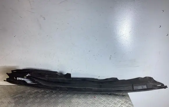 Lexus GS 250 350 300H 450H Fender end trim 5380630190 5382630180