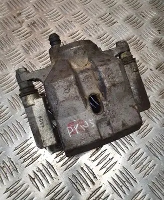 Toyota Prius (XW30) Front brake caliper