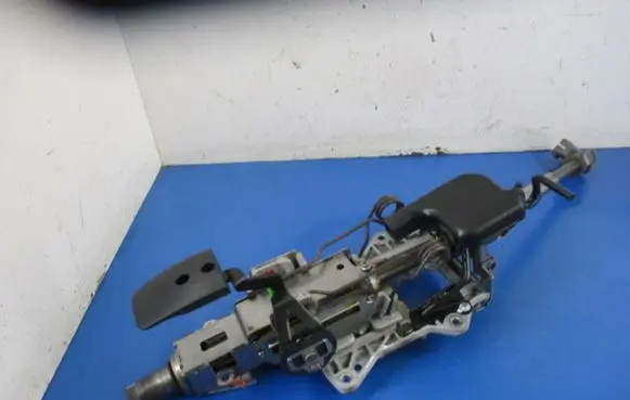 Volkswagen Golf IV Steering wheel axle 1K1419502S