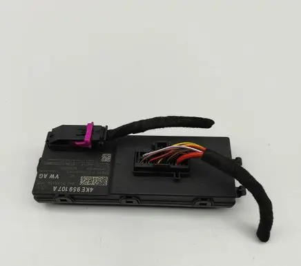 Porsche Cayenne (9Y0 9Y3) Tailgate/trunk control unit/module A2C76549218 4KE959107A