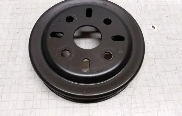 Nissan Primera Power steering pump pulley 