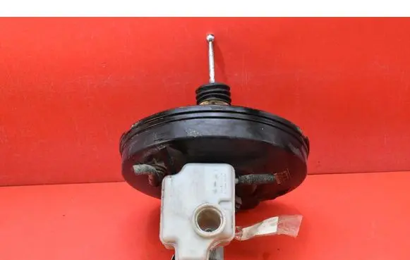 Volkswagen Touran I Brake booster 1T1614105B