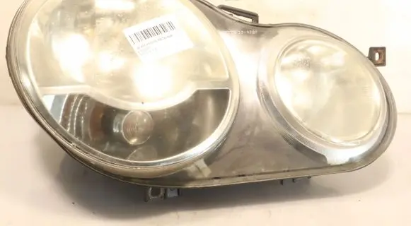 Volkswagen Polo Headlight/headlamp