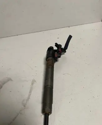 Volvo V70 Fuel injector 31272767 0445116036