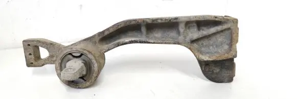 Mercedes-Benz Vito Viano W639 Rear differential/diff mount bracket A6393530695 6393530695
